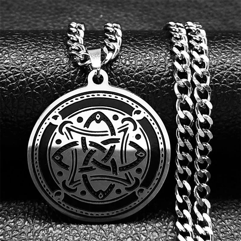 Viking Witch Celtic Knot Pendant Necklace Stainless Steel Men Chain Odin Gothic Necklace Protection Amulet Jewelry Nudo De Bruja